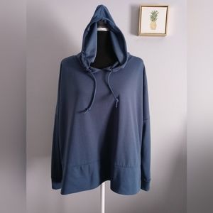 Mondetta  Womens Altetic hoodie  size XL color blue  excellent Condition  Soft
